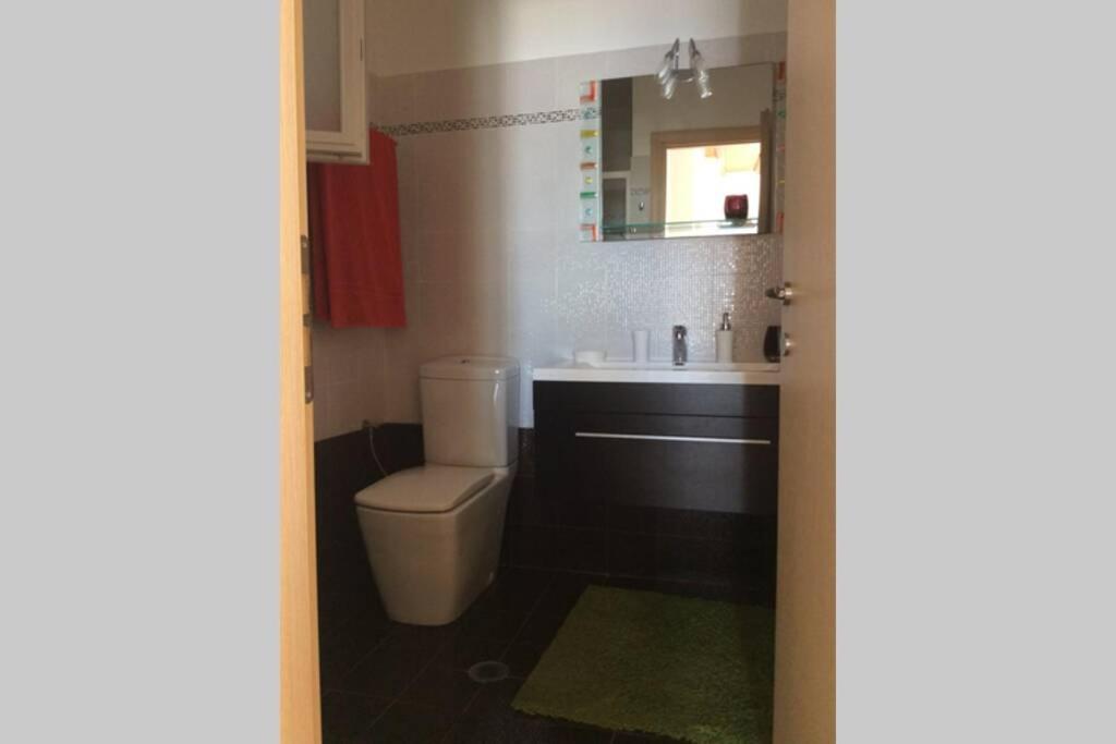 Ebatis Guesthouse Vari  Luaran gambar